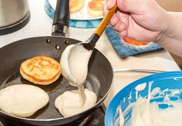 How to make fluffy pancakes